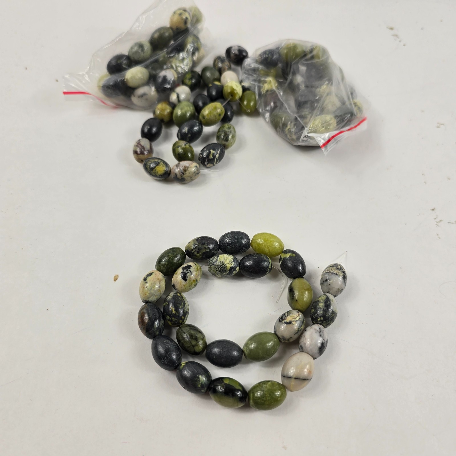 Serpentine Jade Beads Oval Green Untreated 16×12 mm, 15 Inch Strand