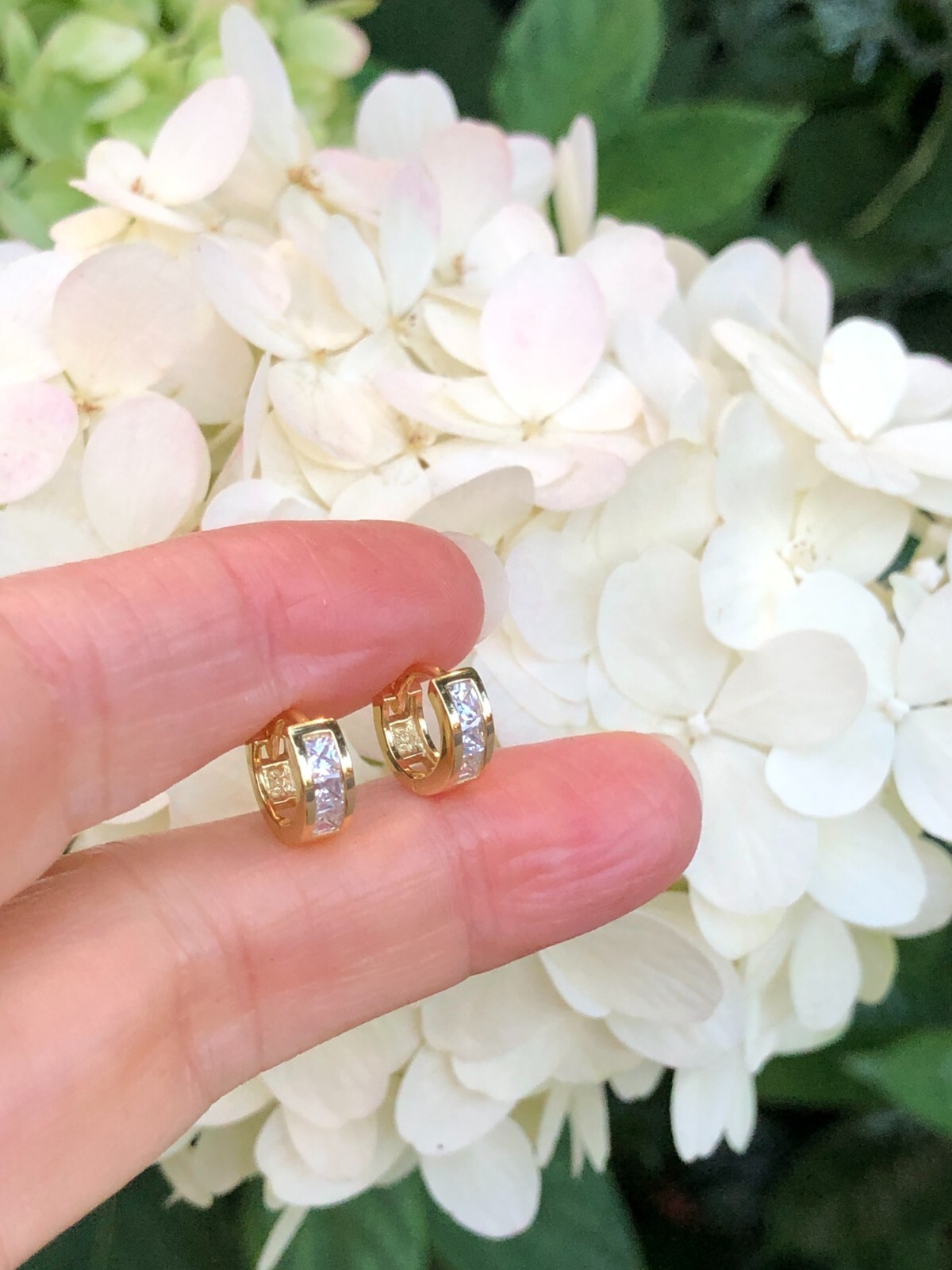 925 Sterling Silver Princess CZ Huggie Hoop Earrings Gold 9.5mm/6.9mm x3.5 TINY