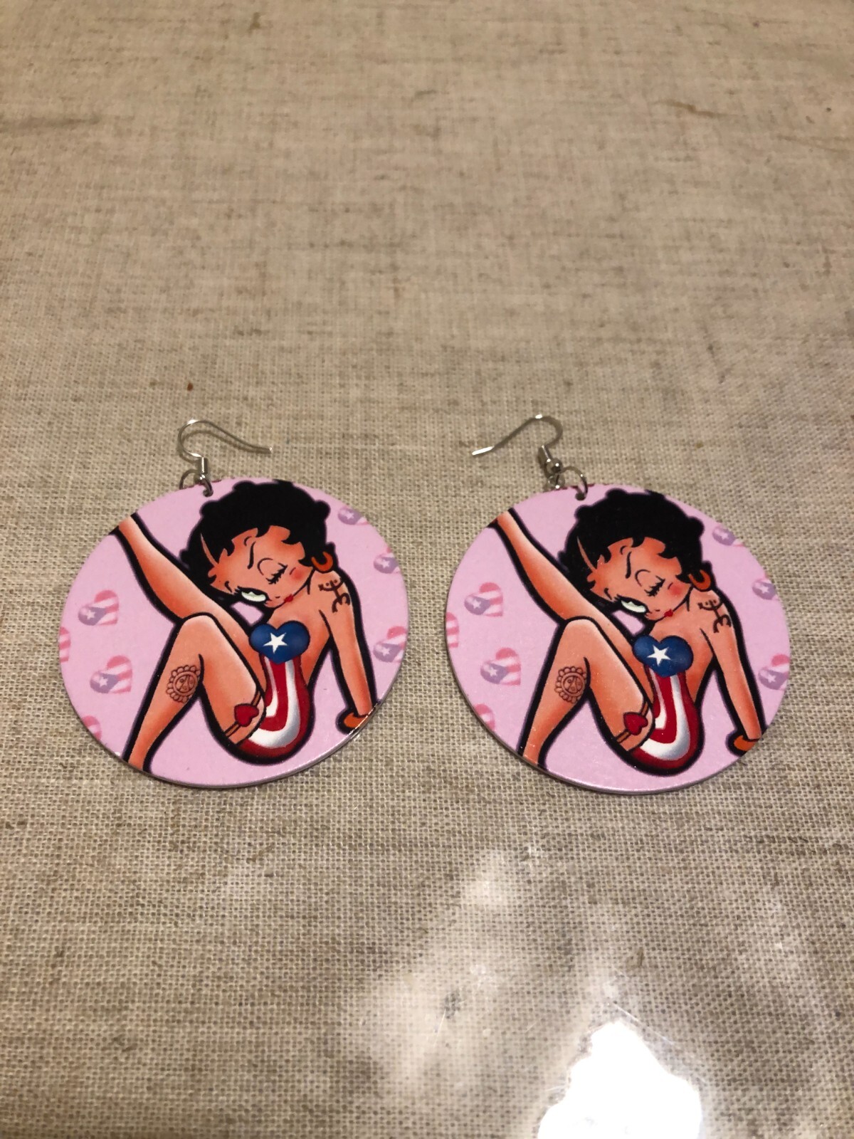 BETTY BOOP WOODEN EARRINGS DIA 2 1/2 INCHES
