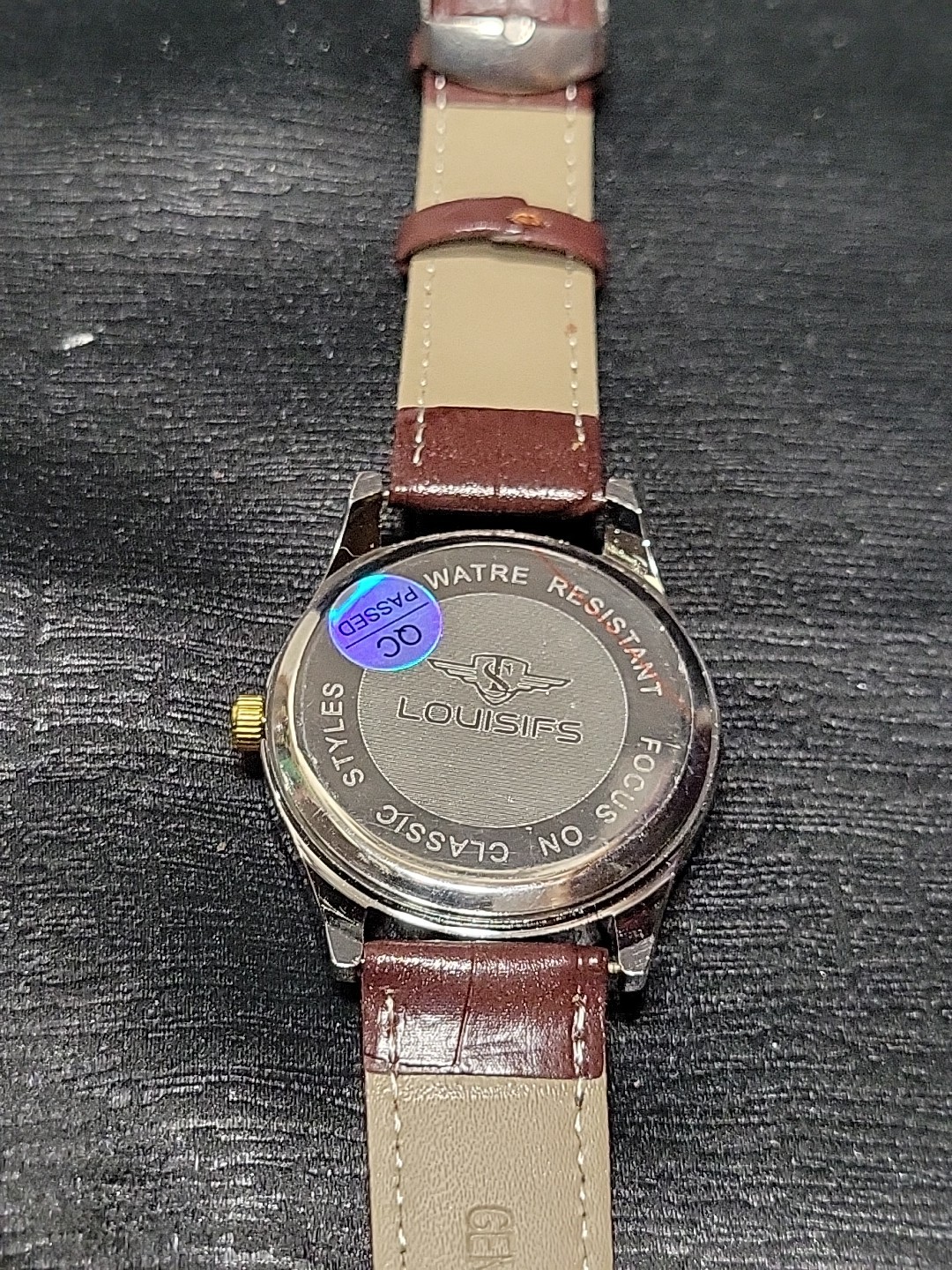 New LOUISIFS Men’s Classic Luxury Watch Day Date Quartz Working New Battery W8