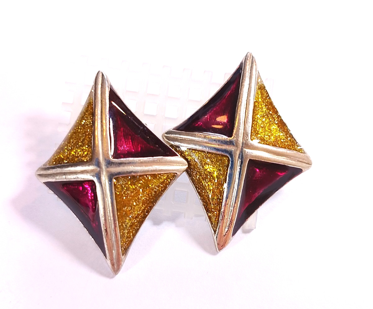 Women’s kite shaped multicolor elegant earring set