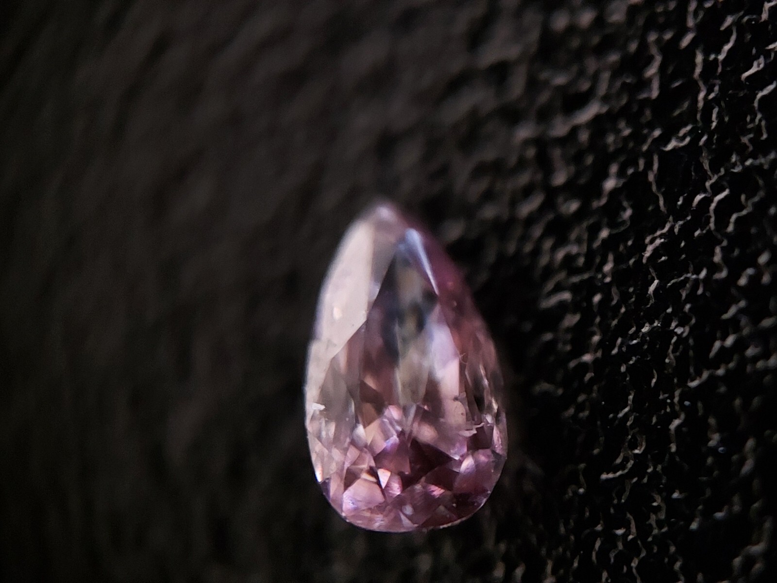 0.11ct AUSTRALIAN FANCY PUTPLISH PINK DIAMOND Pear Shape Clarity SI1 Unique Colo