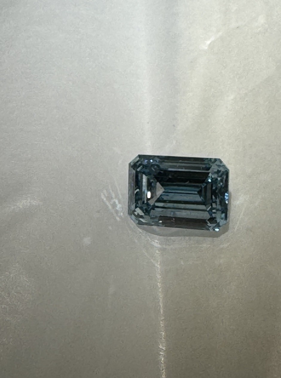 Lab Grown Emerald Cut 2.41 Fancy Vivid Blue SI IGI Certified Diamond