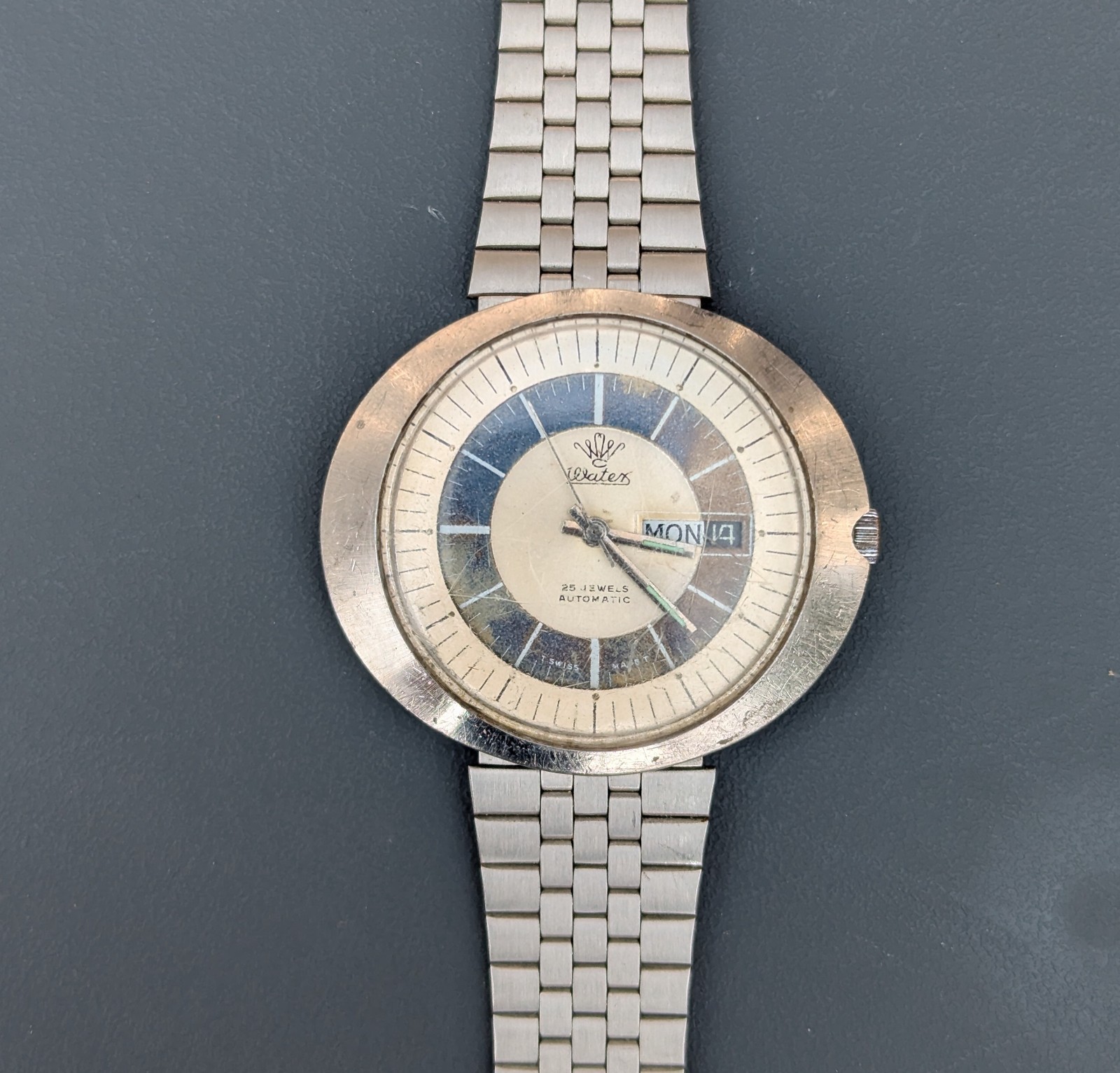 Vintage Water Cosmo Dynamic 25 Heel Automatic Watch (Runs)