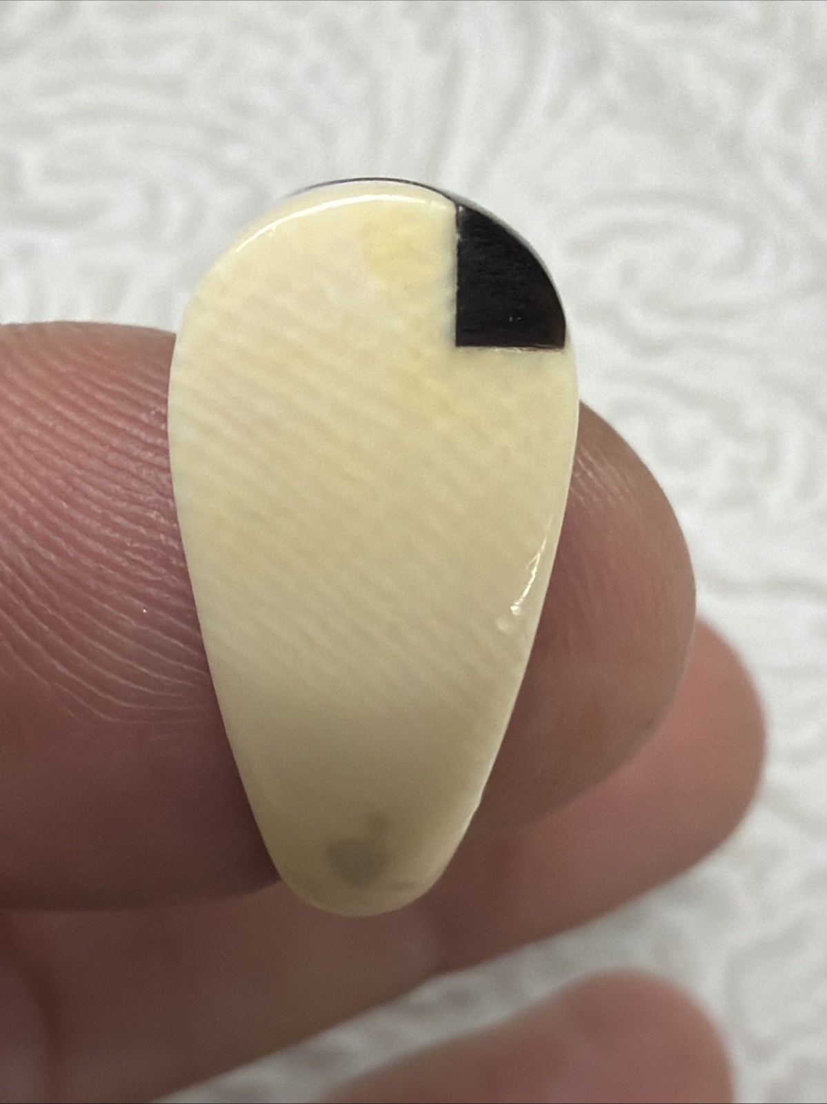 Vintage Black & Cream Celluloid Ring Size 8