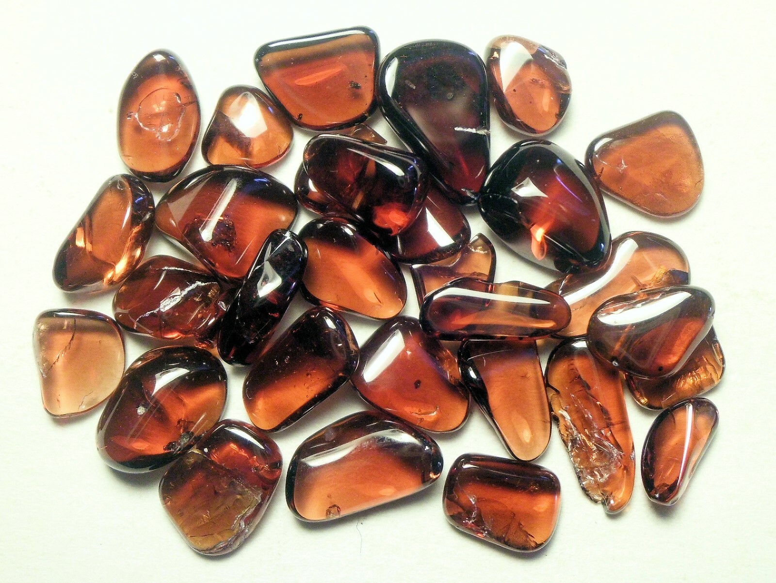 25 cts ASSORTED TUMBLE POLISHED RHODOLITE GARNET SPECIMENS TANZANIA AFRICA