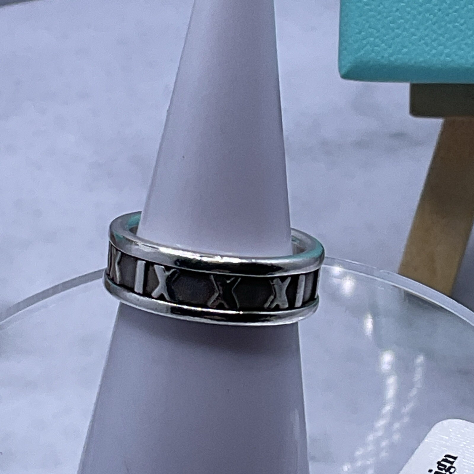 Tiffany & Co. 925 Atlas Ring. UK: K US: 5, U:50 .boxed & Pouch. 6.2mm Band.