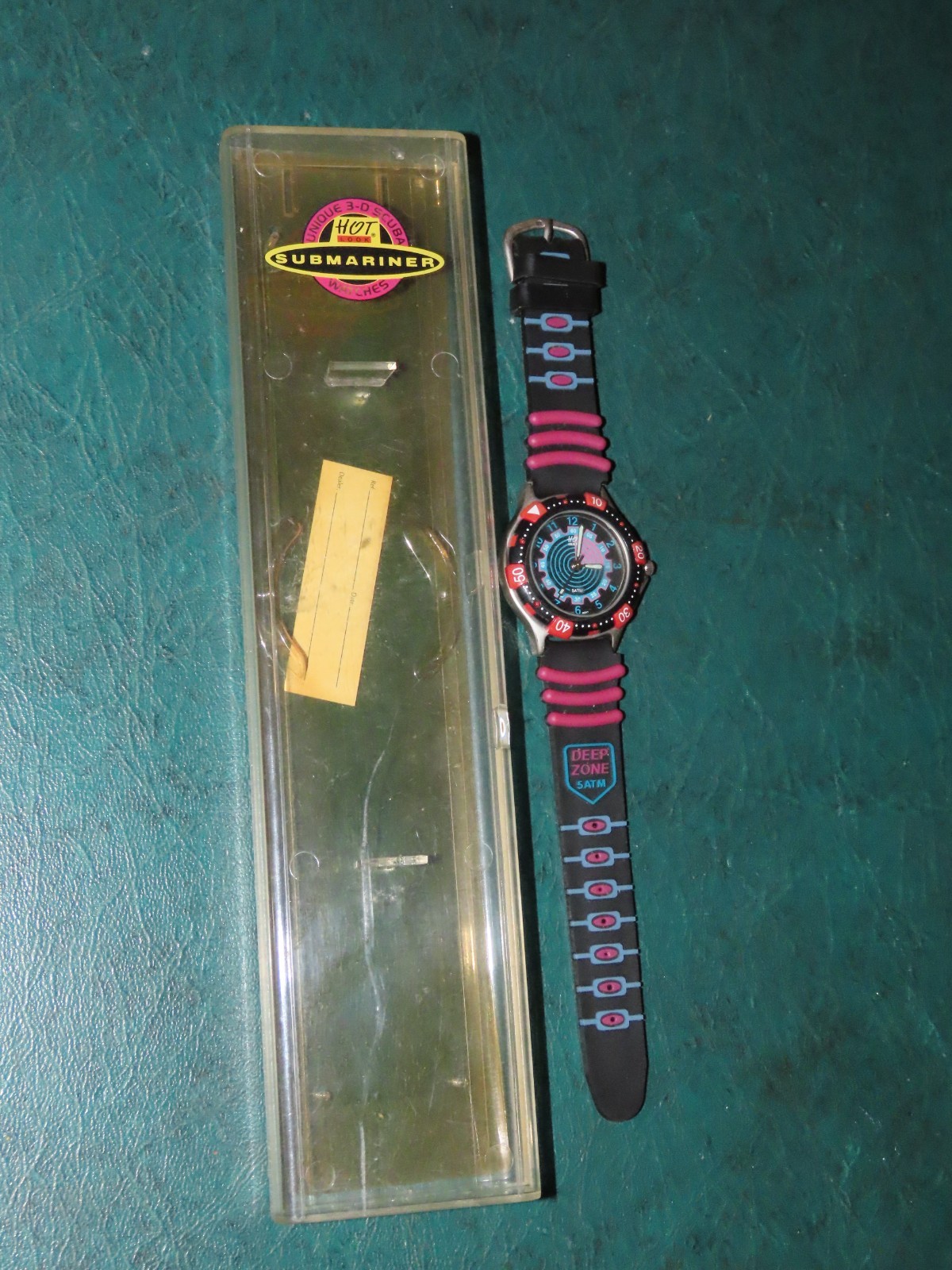 1995 NEW RUNS MEN’S SWISS DESIGNER JACQUES FAREL SUBMARINER HOT LOOK WATCH 3-D