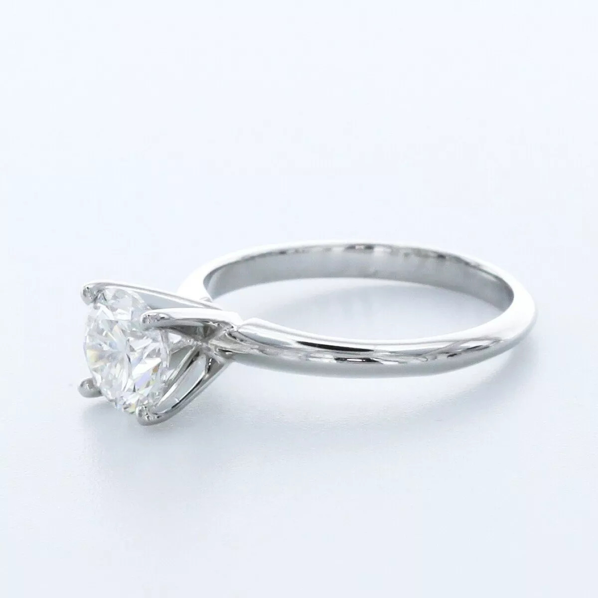 Solitaire Engagement Ring Platinum Classic Round 1.06 CT Lab-Grown Diamond D VS1
