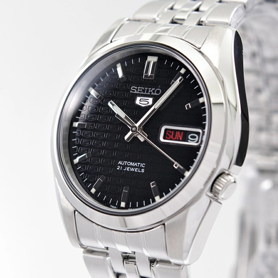 Seiko 5 SNK361K1 Automatic Men’s Watch Black Dial Day Date Japan New
