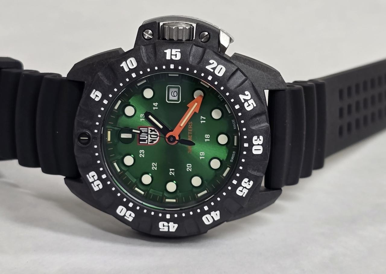 Luminox Scott Cassell Deep Dive 45mm Green Dial Rubber Men’s Watch XS.1567