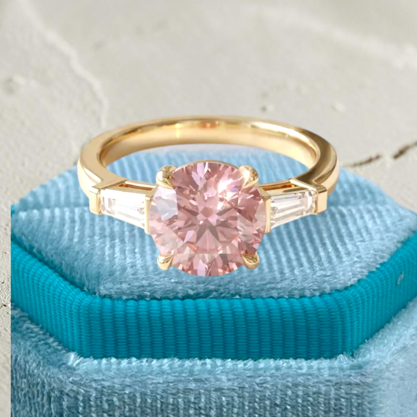 3.50 Carat IGI Lab Grown Round Cut 18k Yellow Gold Fancy Vivid Pink Diamond Ring
