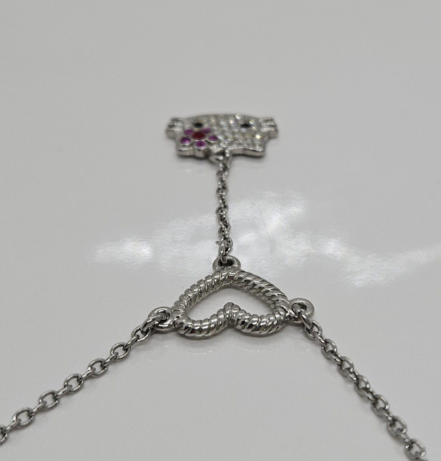 Hello Kitty Necklace Rhinestone Silver Tone Heart Pendant Design 20″