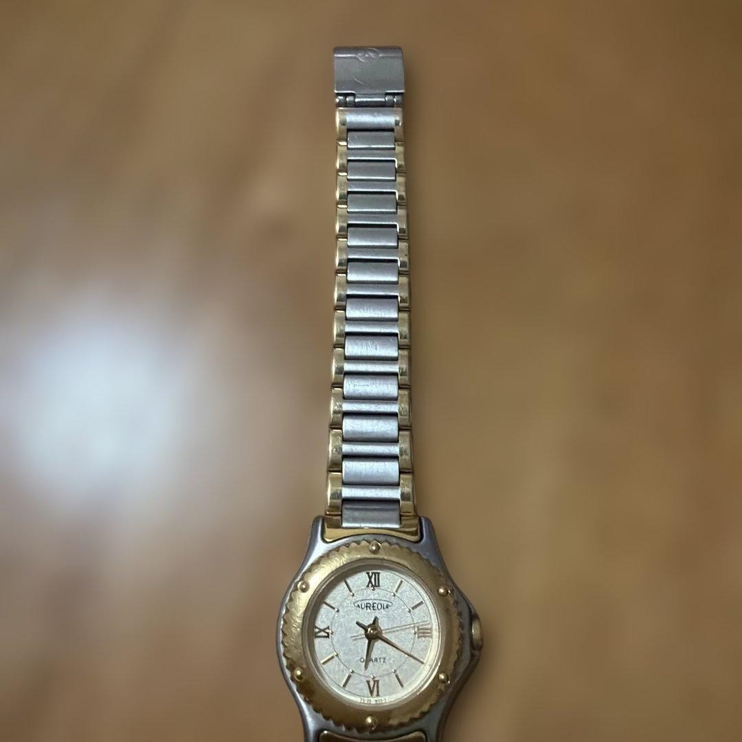 Aureole Quartz Silver Dial Wristwatch