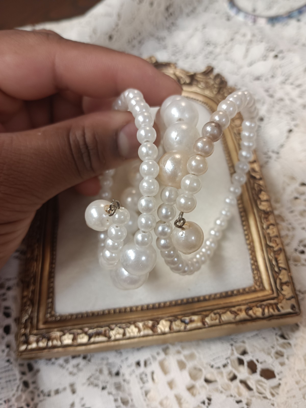 White Imitation Pearl Multi Strand Beaded Stretch Bracelet, Dangle Charm, 7 in