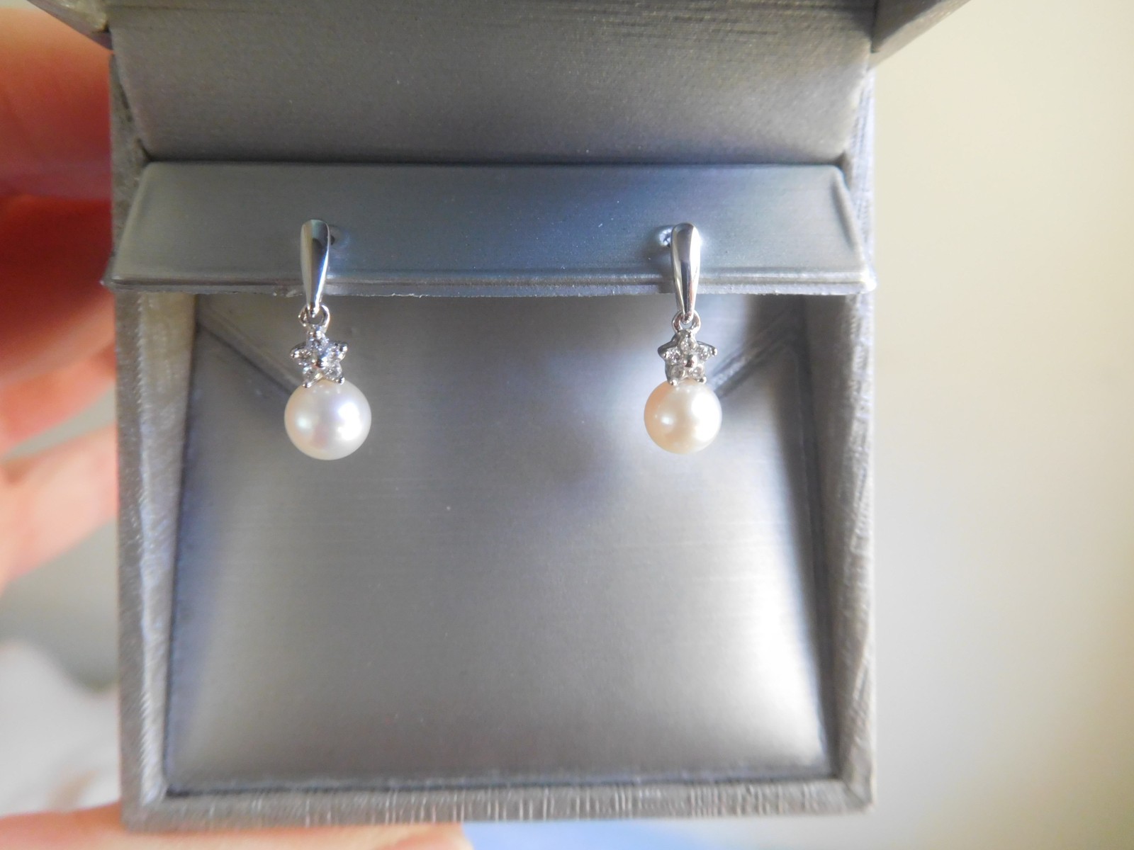Zales 10k White Gold Diamond Cultured Pearl Drop Dangle Earrings