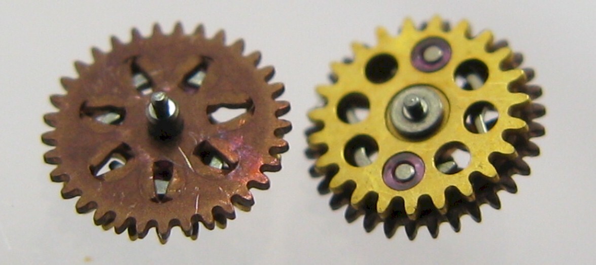 ETA 2878, 2879 watch movement part 1530 auxiliary wheel x1
