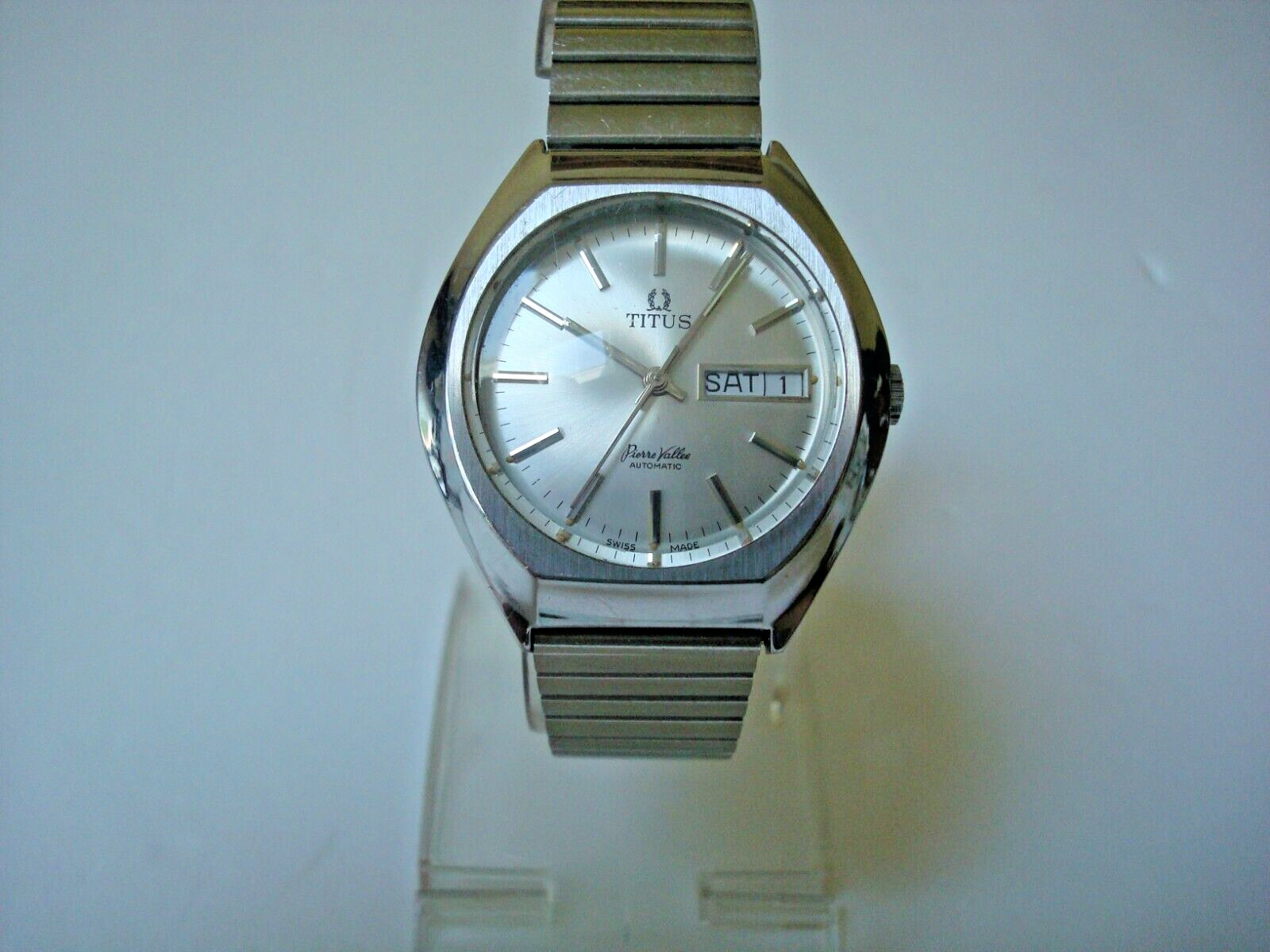 Titus Pierre Vallee Men”s Automatic SS Watch ETA 2879 DD QS Titus Band 5xSigned