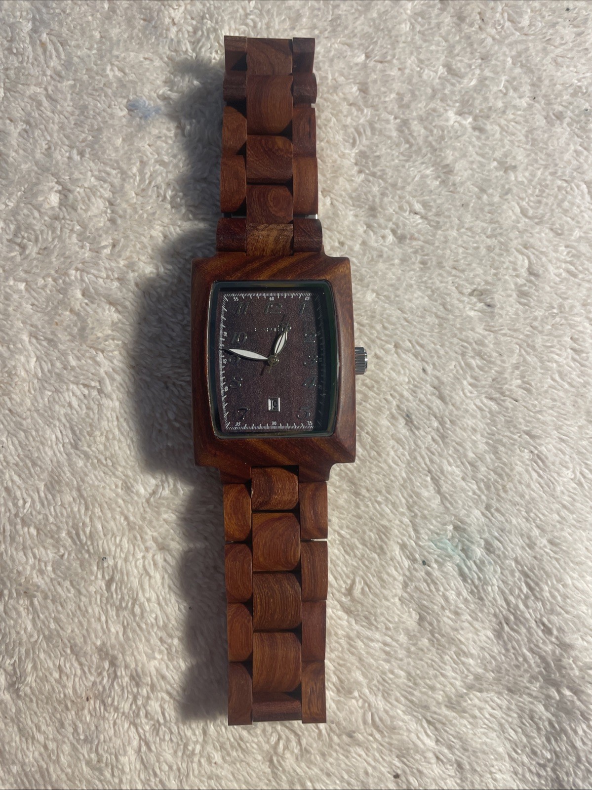 Earth Wood Watches Dark Brown/black. Barely worn, (needs battery’s )