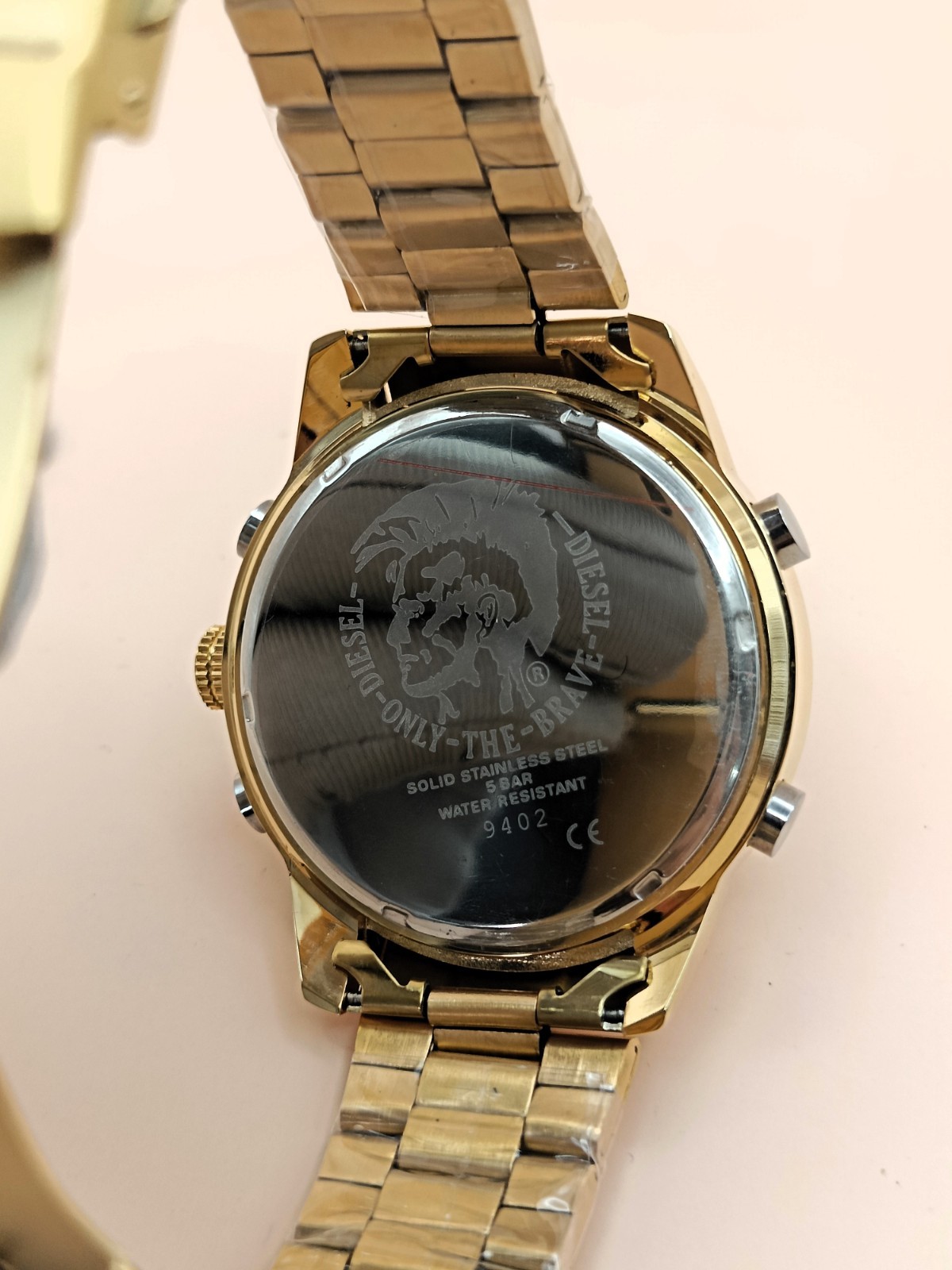 Amazing Diesel 5 Bar Analog & Digital Display Refurbished Men’s Wrist Watch