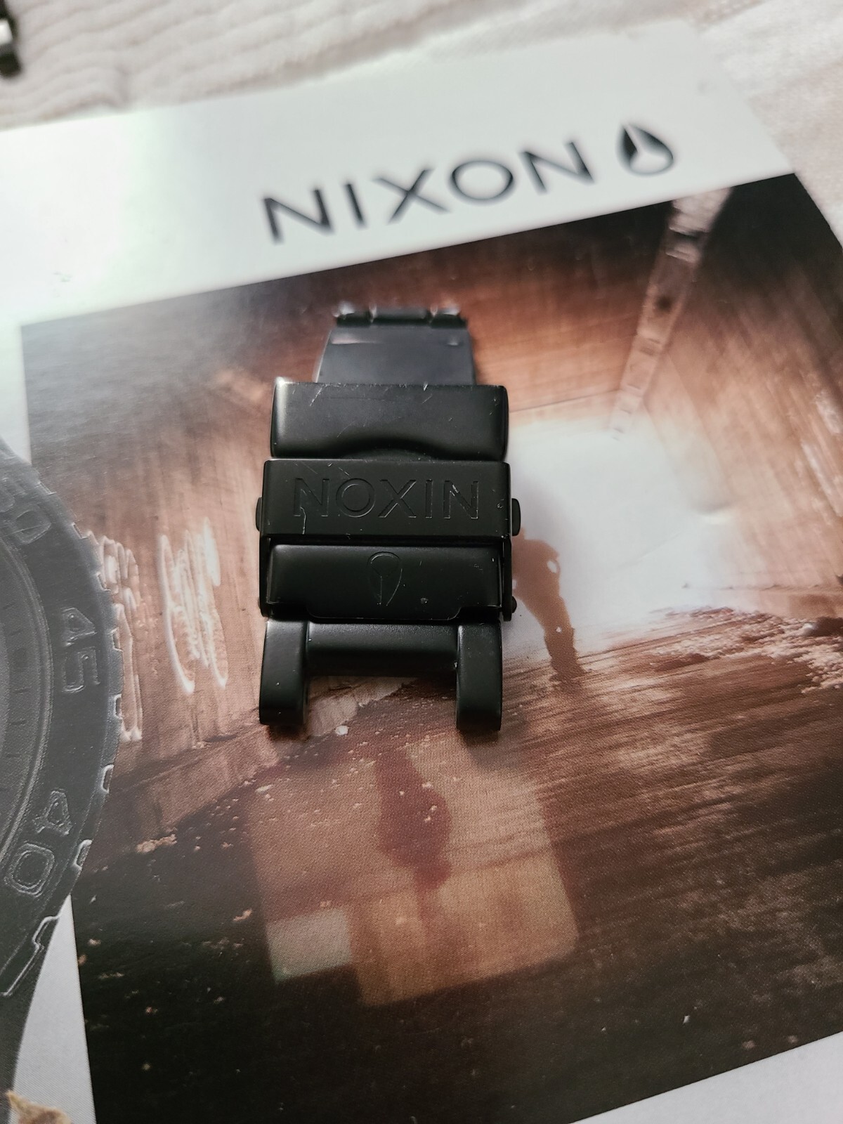♡Nixon The 42-20 black color Watch buckle deployment band clasp wristband.Used.