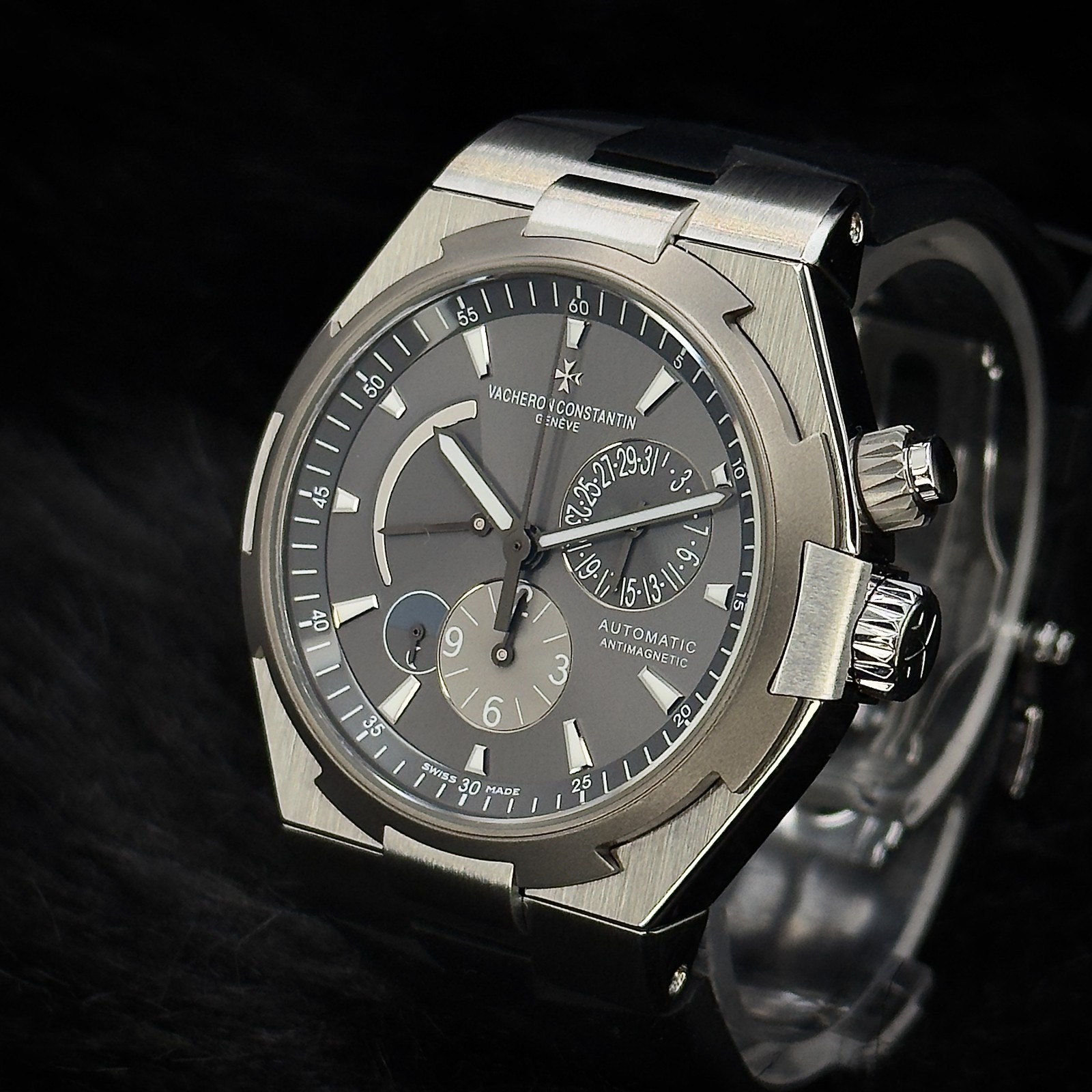 Vacheron Constantin Overseas Dual Time – Ref. 47450/000W-9511