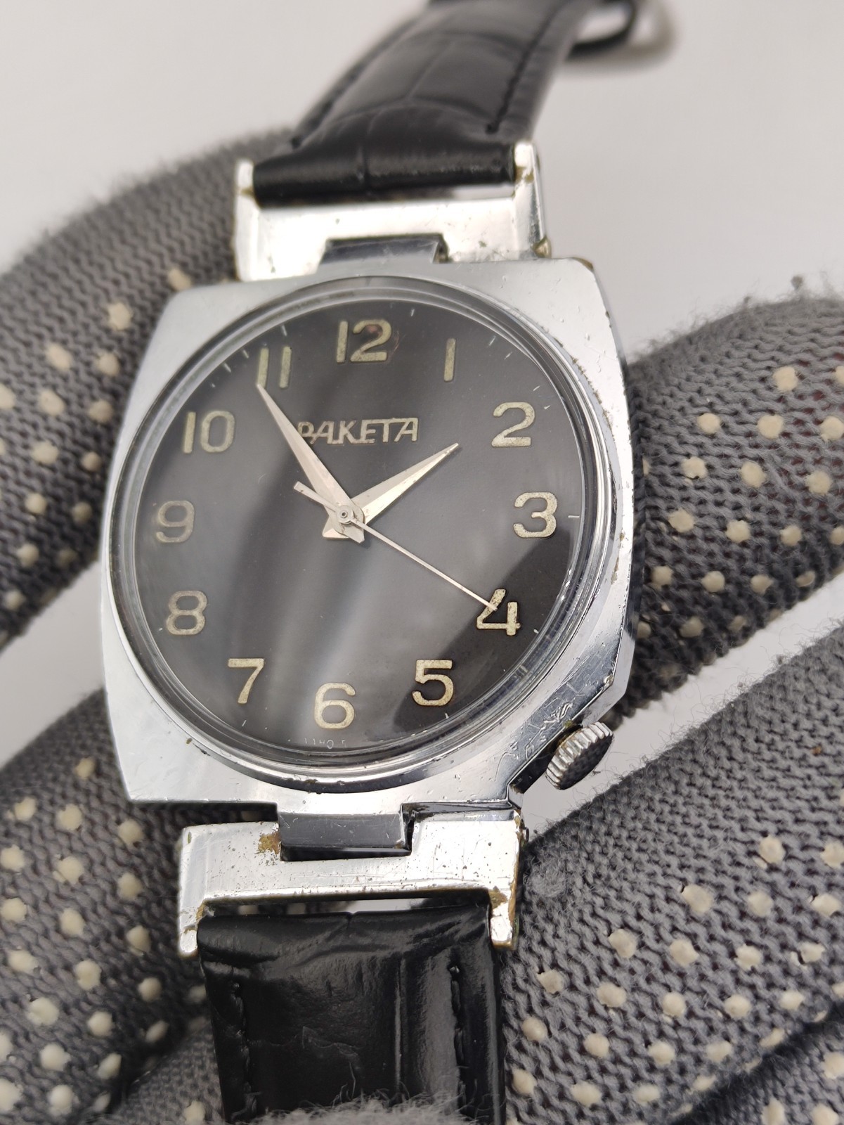 Raketa 2609 Canister Soviet Vintage Mechanical Wristwatch USSR Serviced Watch