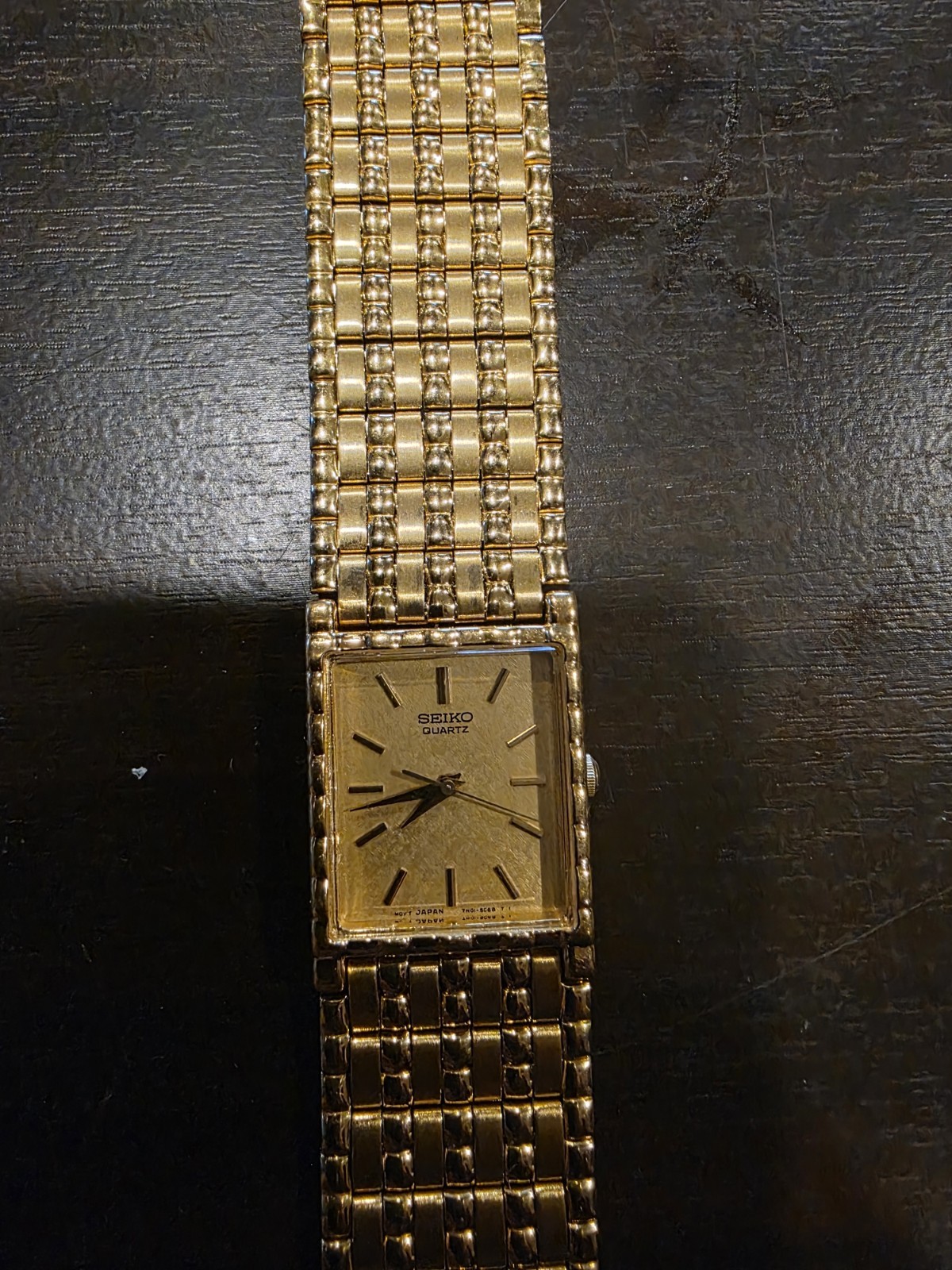 Vintage Seiko Gold Tone 7N01 5C39 R1 JAPAN MOVEMENT Tank 7.5 Inch Working
