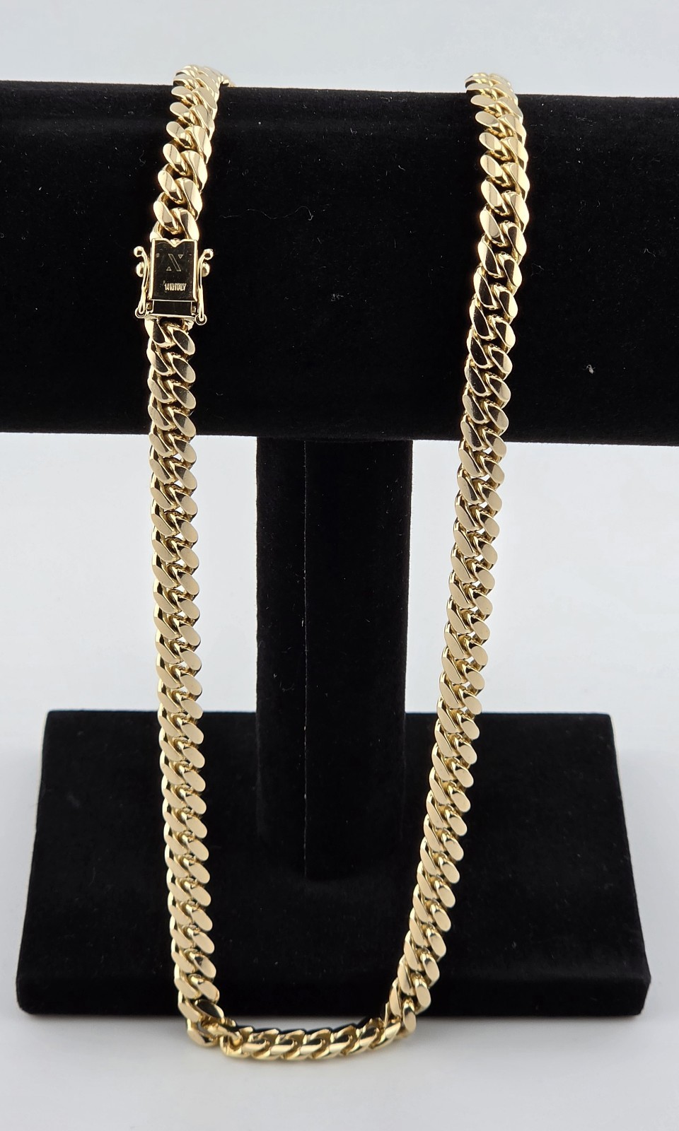 Miami Cuban Chain 14K Yellow Gold with Box Lock 22″ 6.80mm 79 grams