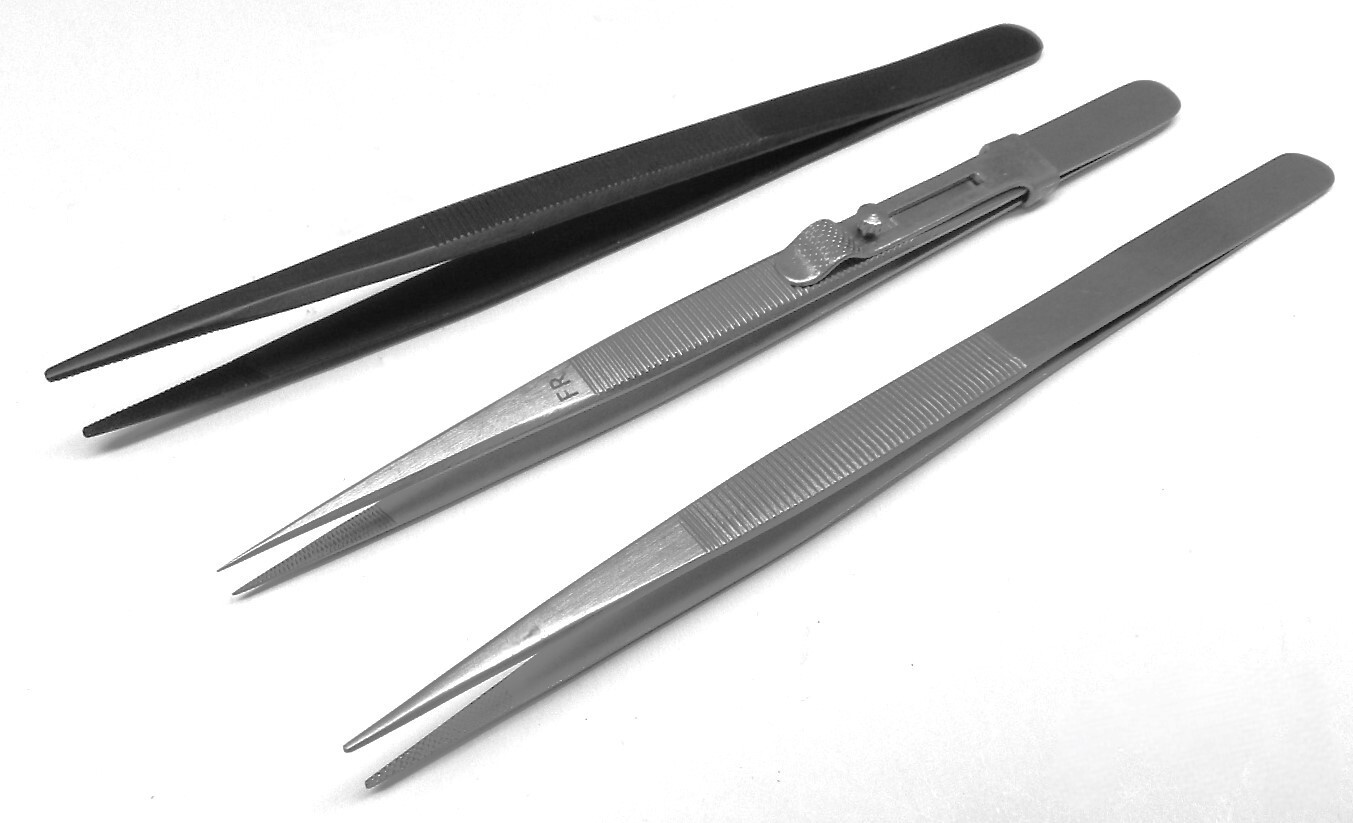 Bead Working Trays and Plastic Tweezer Sorting 3 Pc Set Beads and Gemstones