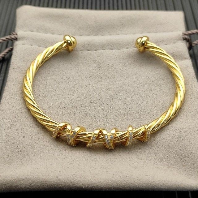 David Yurman Helena Center Station Bracelet in 18k GOLD