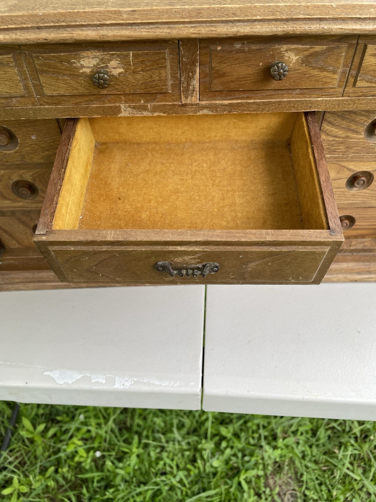 vintage wooden jewelry box