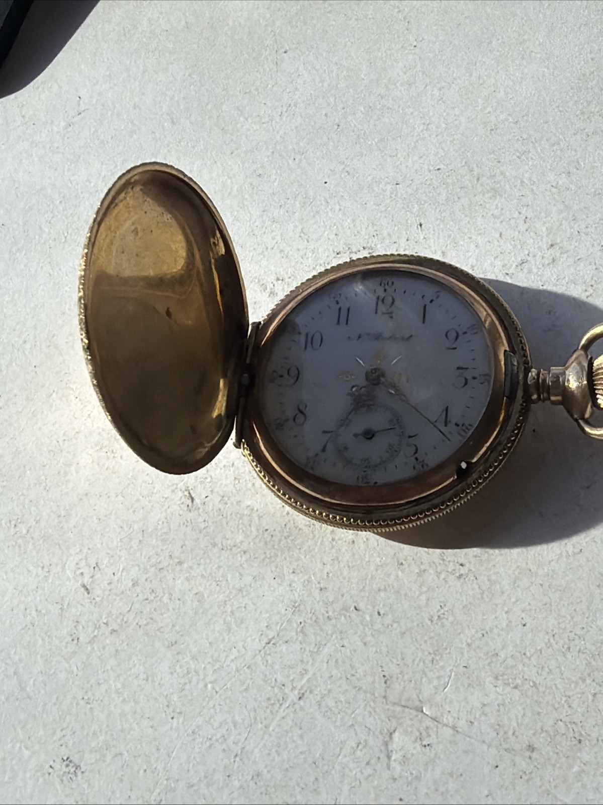 AT24 VTG N Robert 5 Years Gold Filled 36.8mm Pocket Watch Parts Repair As Is**