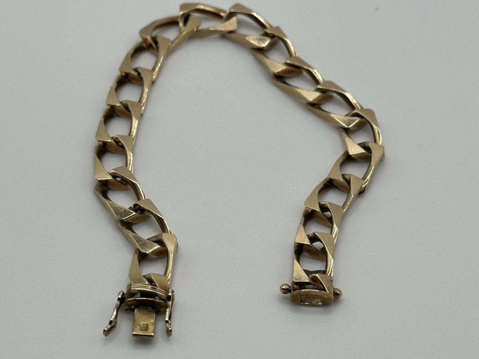 9ct 375 Yellow Gold Cuban Link Bracelet 12.66g 7.5 inches