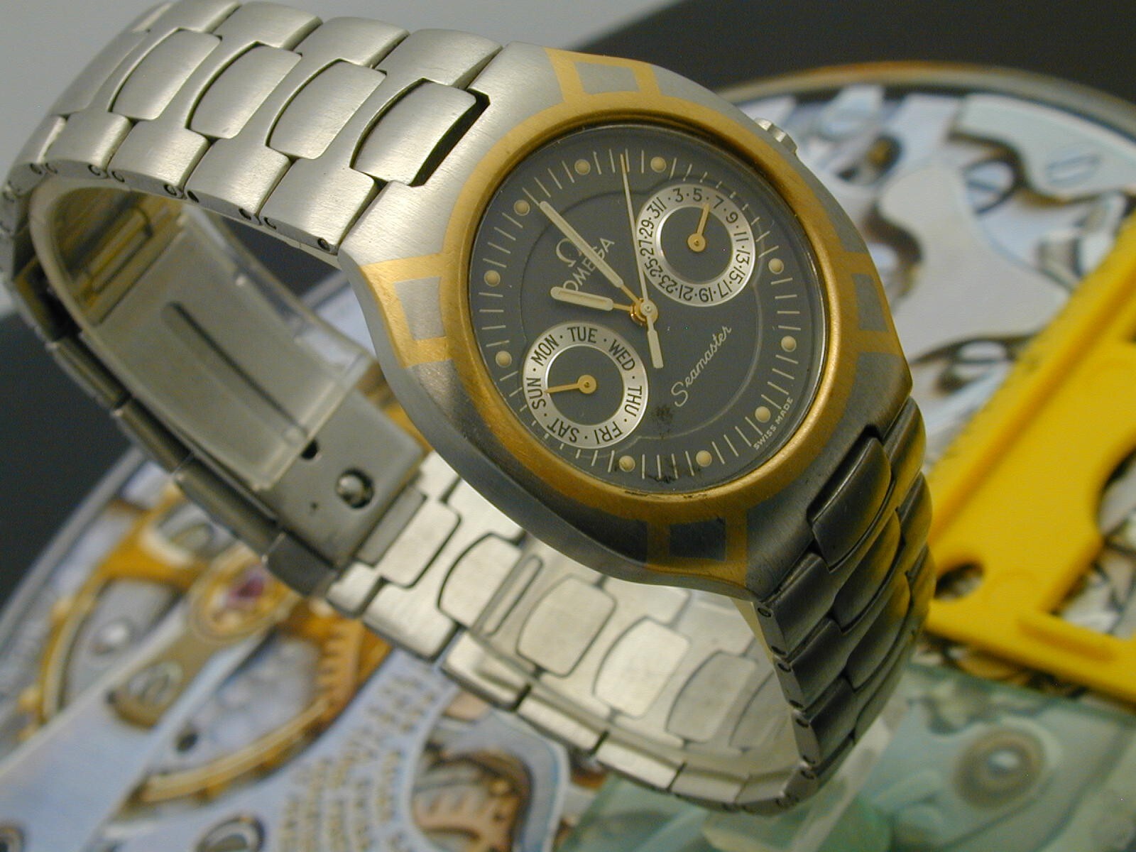 OMEGA SEAMASTER 18K AND STAINLESS STEEL AS PICTURED
