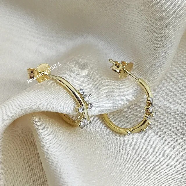 Beautiful Daily Wear Clip Push Back Earrings For Her D/VVS Moissanite 925 Silver