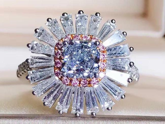 Fancy Blue Diamond Even Internally Flawless 0.81ct Ring