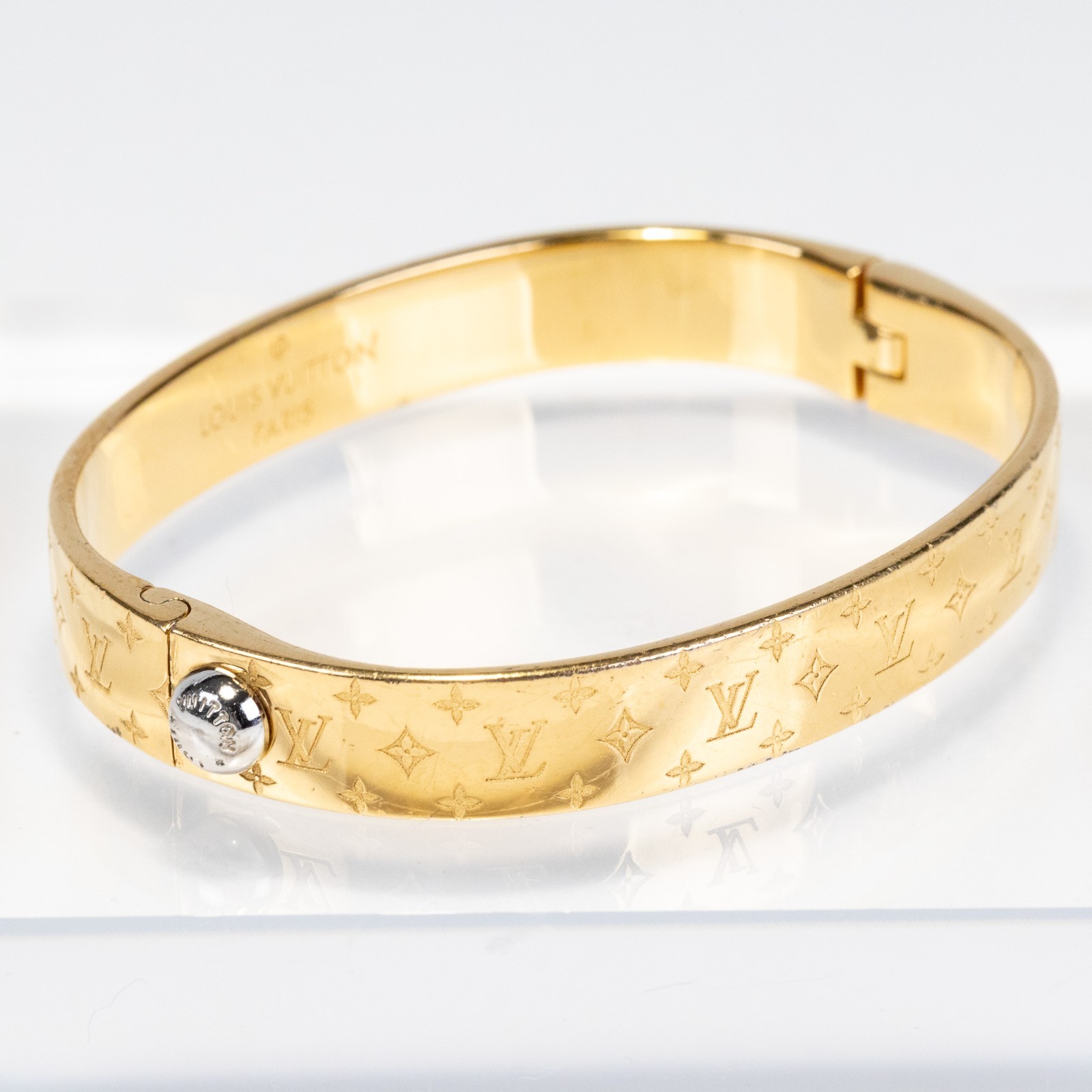 Louis Vuitton LV Nanogram Cuff Bracelet M00252 Bangle Gold Tone Size M Authentic
