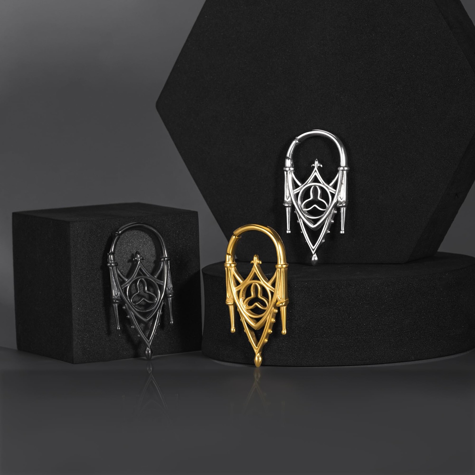 Gothic Ear Weights Hangers, 2PCS Stainless Steel Dangle Ear Gauges Plugs Tunn