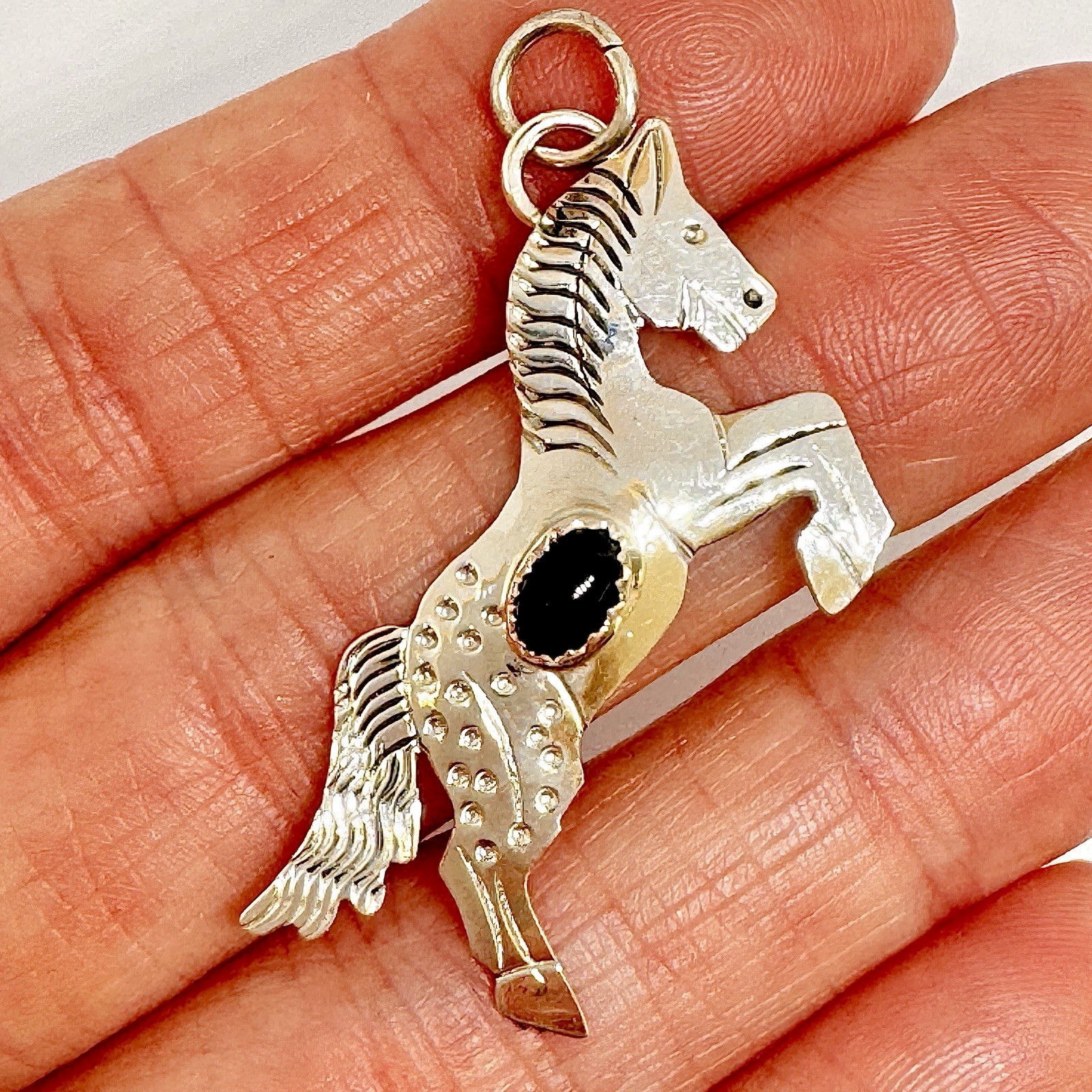 Navajo Horse Pendant 1.5in Black Onyx Signed Louise Yazzie Sterling Native Amer