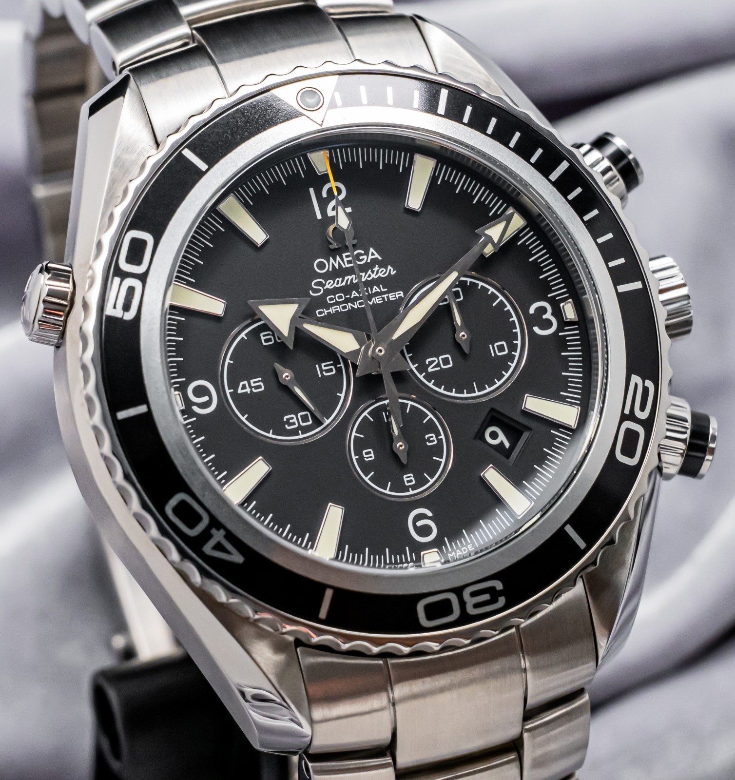 Omega Seamaster Planet Ocean Chronograph 45.5 mm Black Dial 600M Bracelet 2210.5