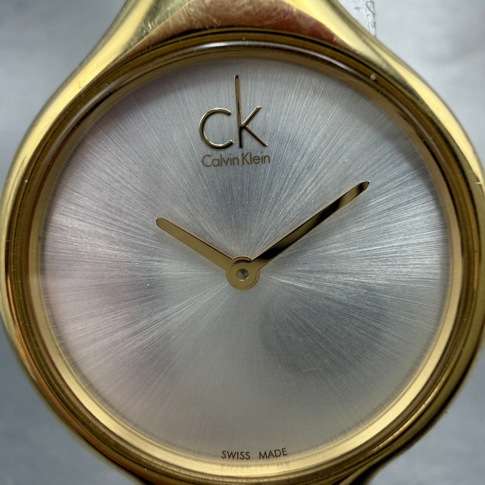 Calvin Klein Watch Women 30mm Silver Dial Gold Tone Bangle Round K3131 New Batt