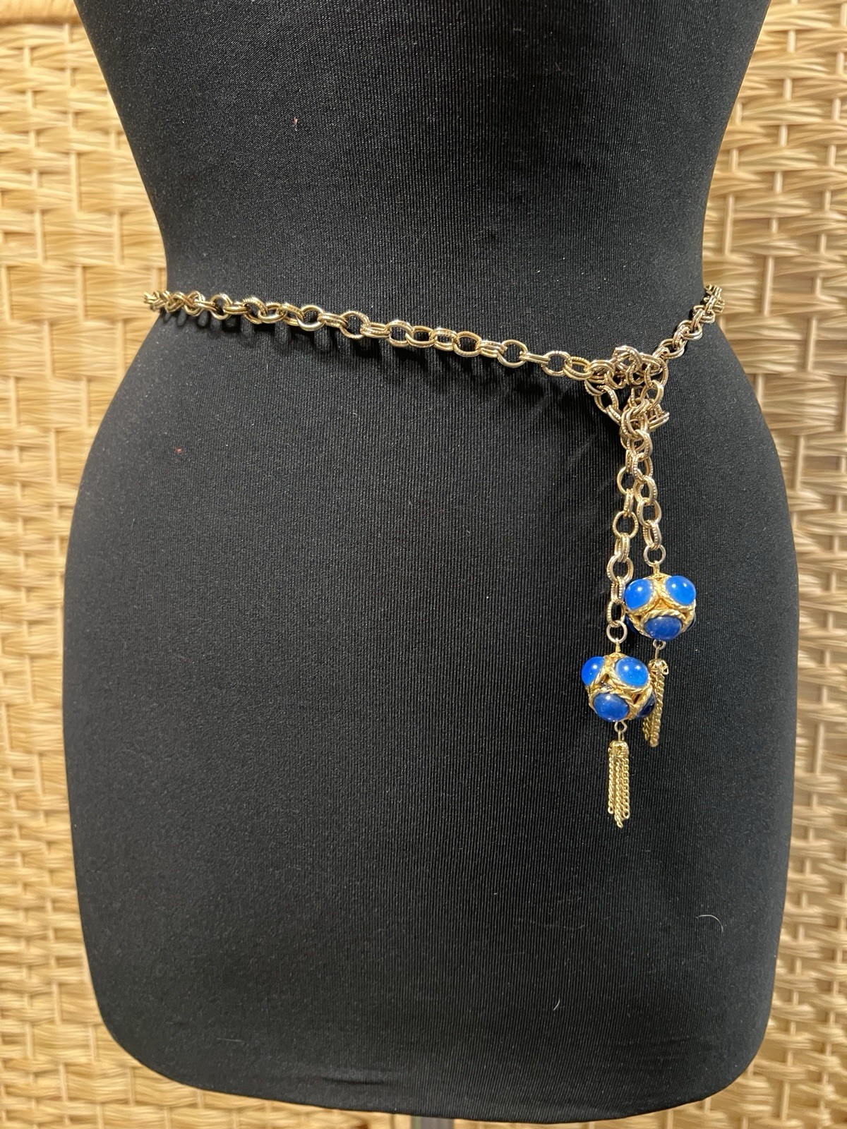 VTG 70s Sapphire Blue Mogul Glass Cabochon Lariat Tassel Necklace Belt Gold Tone