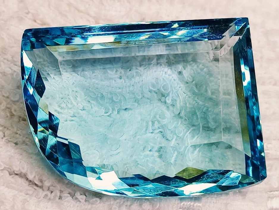Certified Aquamarine 99.20 Ct Fancy Shape Loose Gemstones