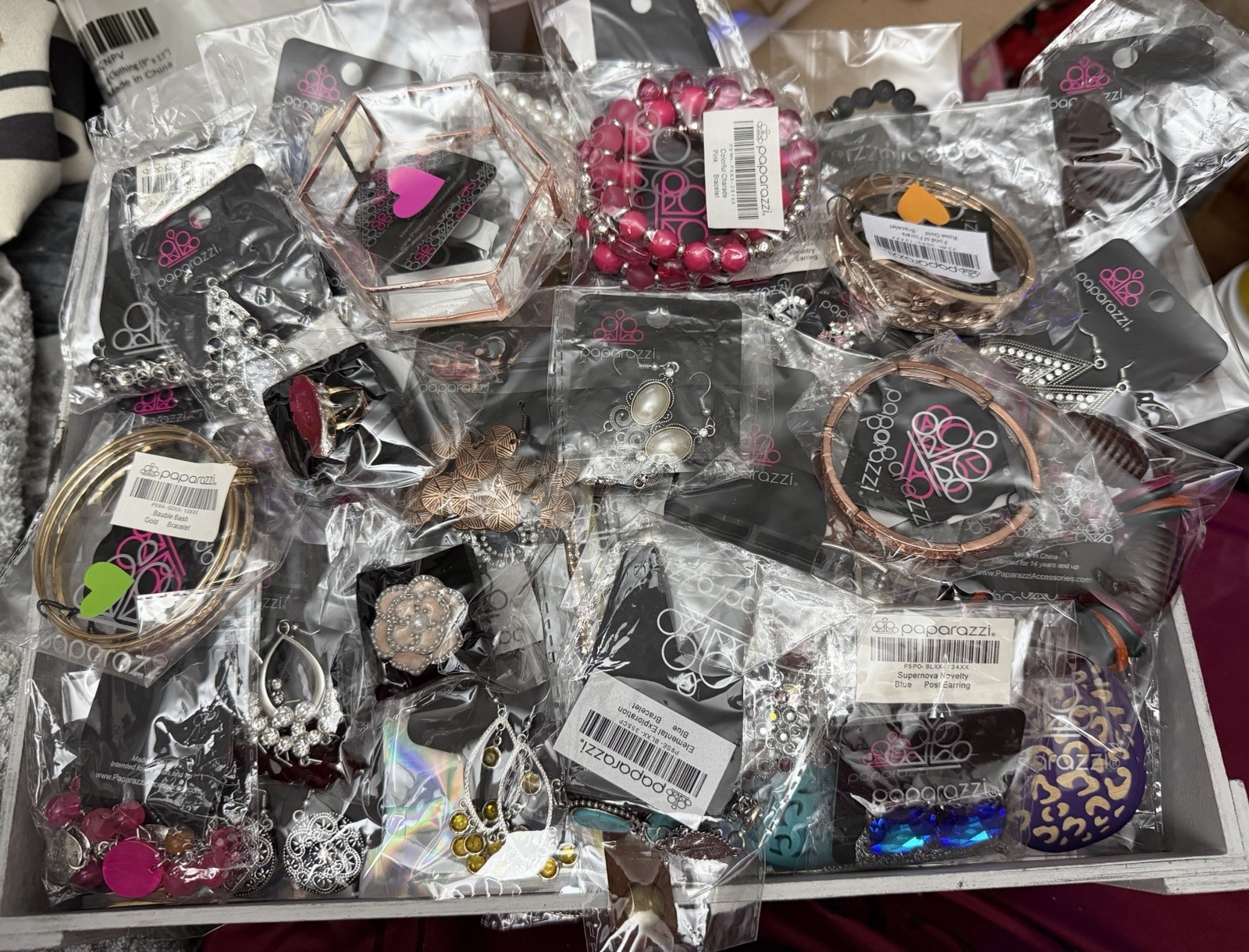 Paparazzi Women’s Fashion Jewelry Mixed Lot 100 pieces