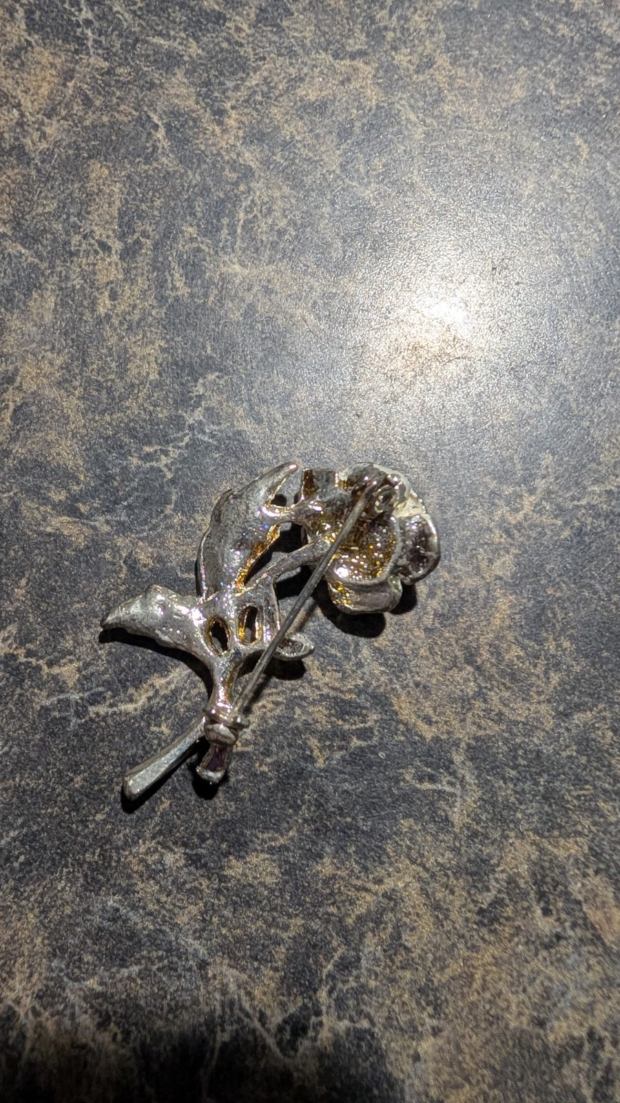 Silver Tone Rose Flower Brooch Pin Metal No Stone Flowers & Plants Theme