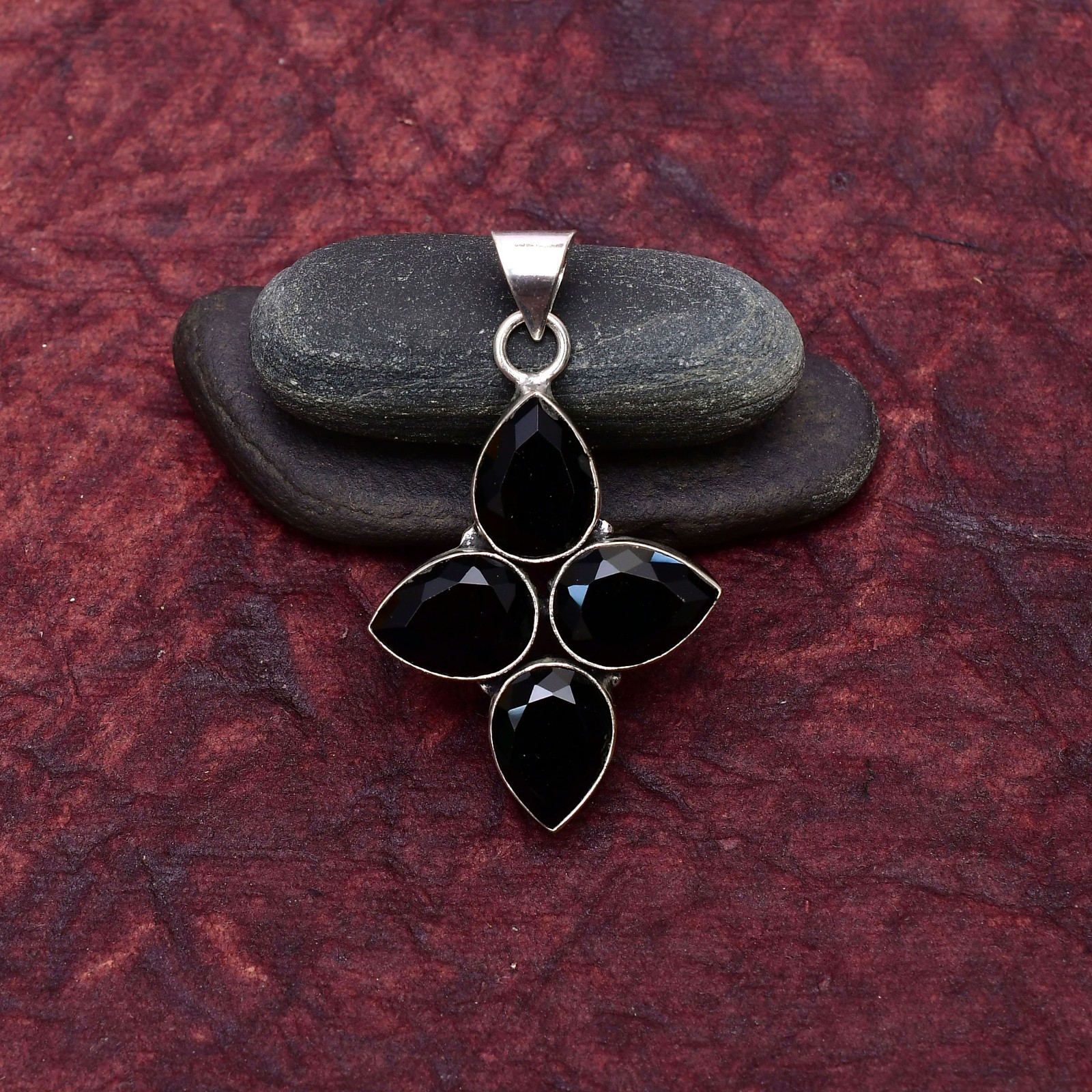 Black Onyx Gemstone 925 sterling silver Handmade Cross Pendant jewelry 2.28″
