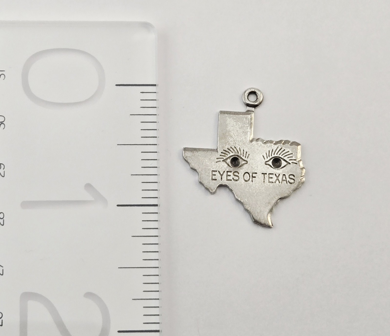 Vintage Sterling Silver “Eyes of Texas” State Shape Charm Pendant Kinney – 3.7g