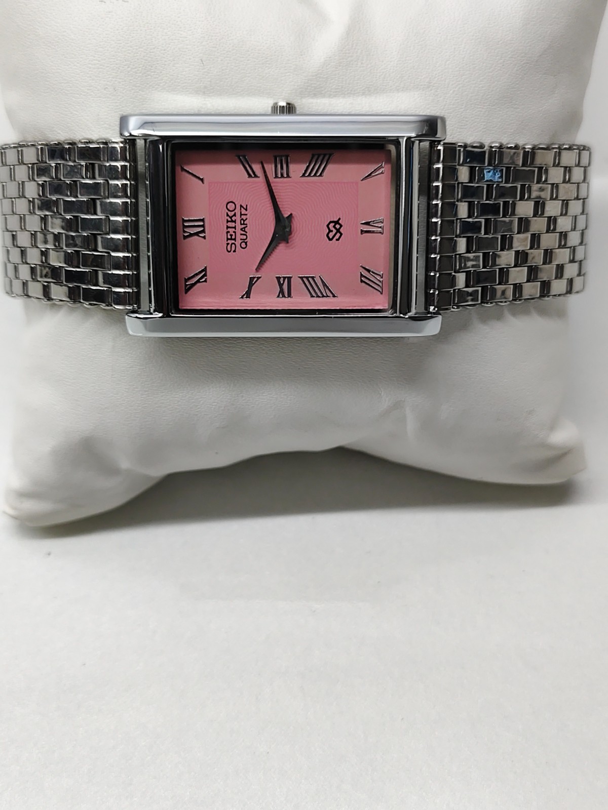 Vintage Refurbished Seiko Slim Tank Pink Quartz Japan Men s Wrist Watch