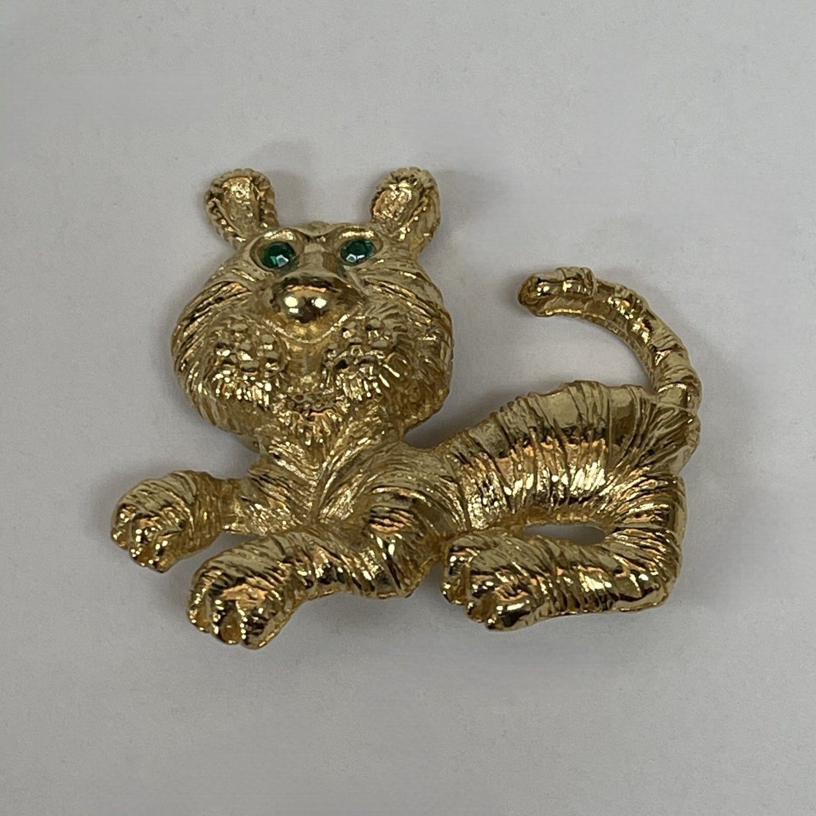 Gerry’s Tiger Cat Gold-tone Green Eyes Women’s Fashion Brooch Pin